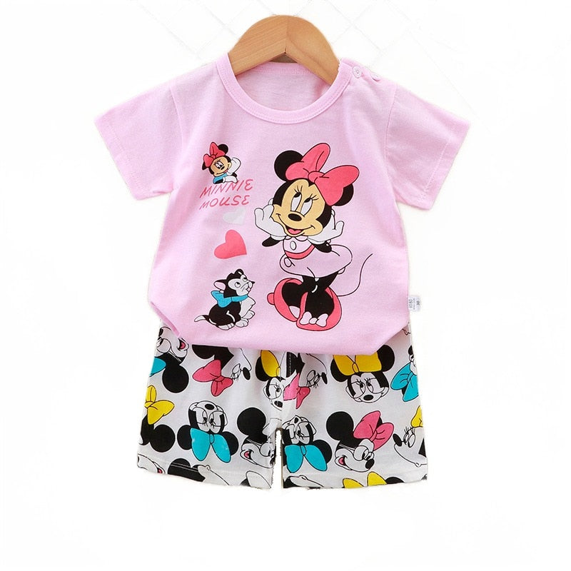 Conjunto de Manga Curta Camiseta + Shorts Disney